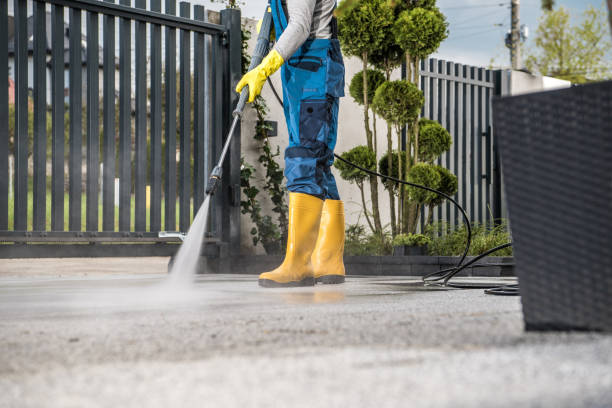 Why Choose Our Certified Pressure Washing Experts for Your Project Needs in Four Square Mile, CO?